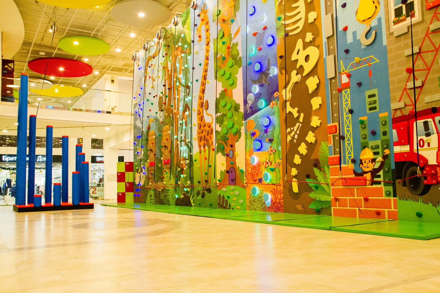 Скалодром в Monkey Park