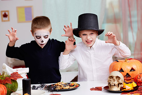 Игры на Хэллоуин для детей. Охотники за привидениями